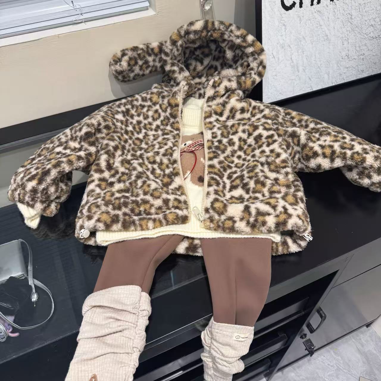 女童秋冬款豹纹毛毛外套新款小熊毛衣套装D5-57/XW5-32/D5-58