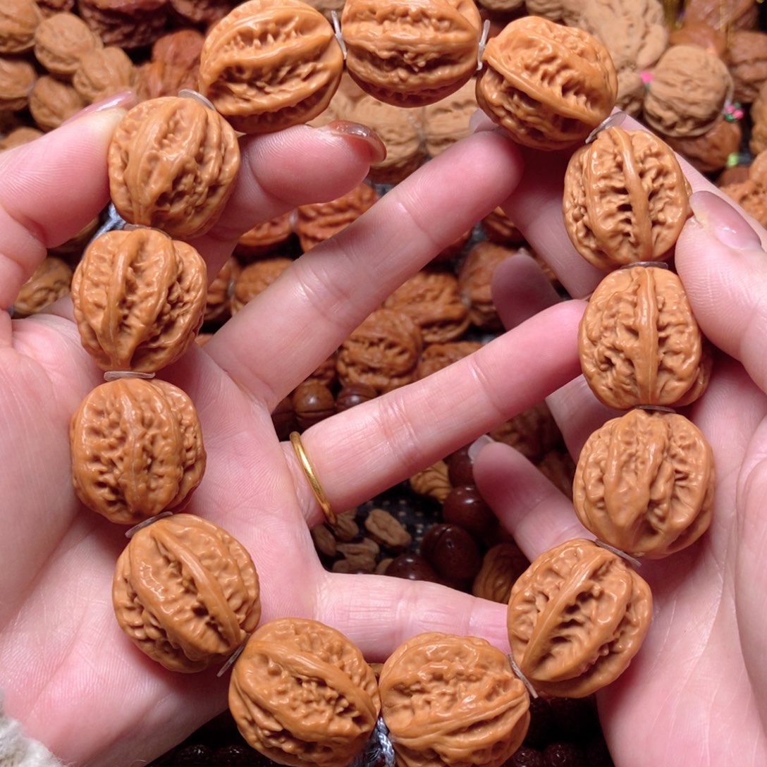 文玩核桃手串龙脊粗筋八棱手串