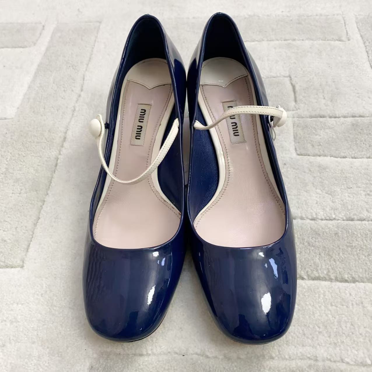 95新 MIU MIU/缪缪 麦殿/高跟鞋38码/241027JJKSJ11