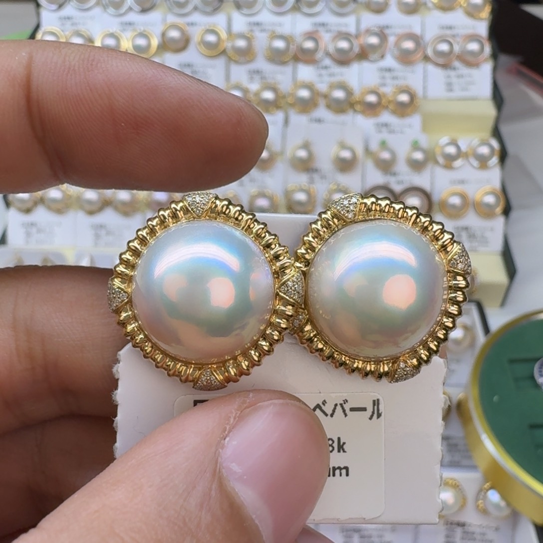 拼合珍珠（马贝珠）耳饰18K金镶嵌0*%