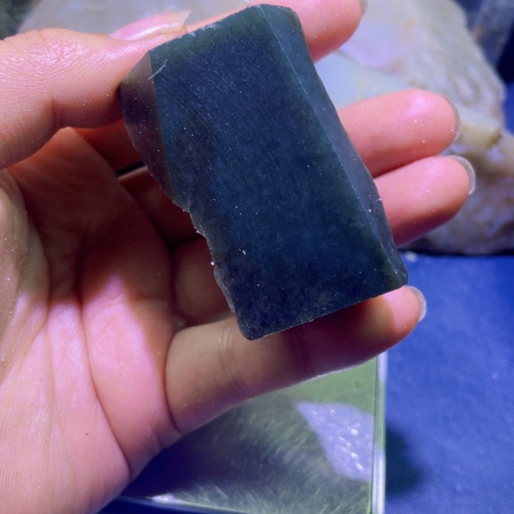 和田玉未镶嵌珠宝半成品