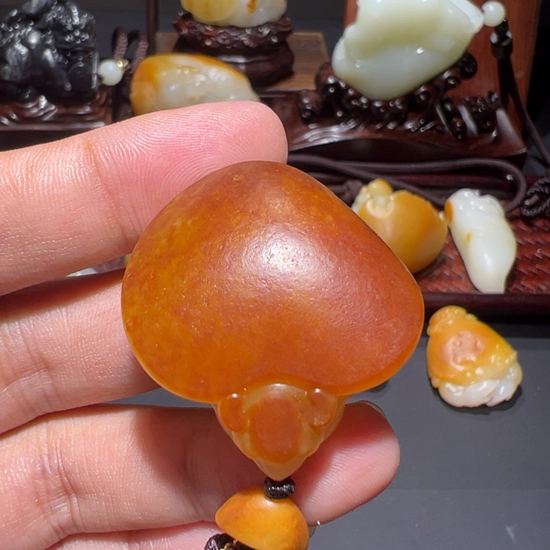 颈饰未镶嵌和田玉（子料）阿*