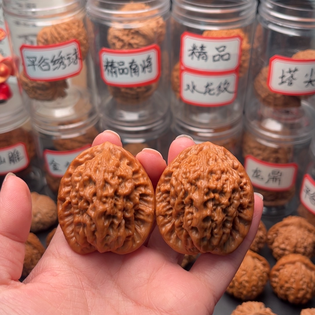 文玩核桃把件41精品金公子