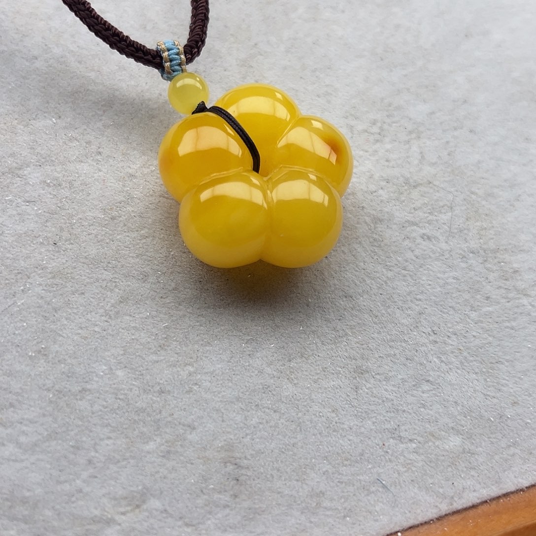 琥珀未镶嵌珠宝奇石有钱花
