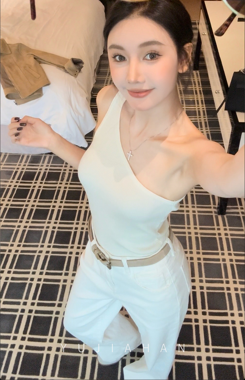 YUJIAHAN于佳含-【莱赛尔天丝】设计师款斜肩背心＋拖地阔腿牛仔裤