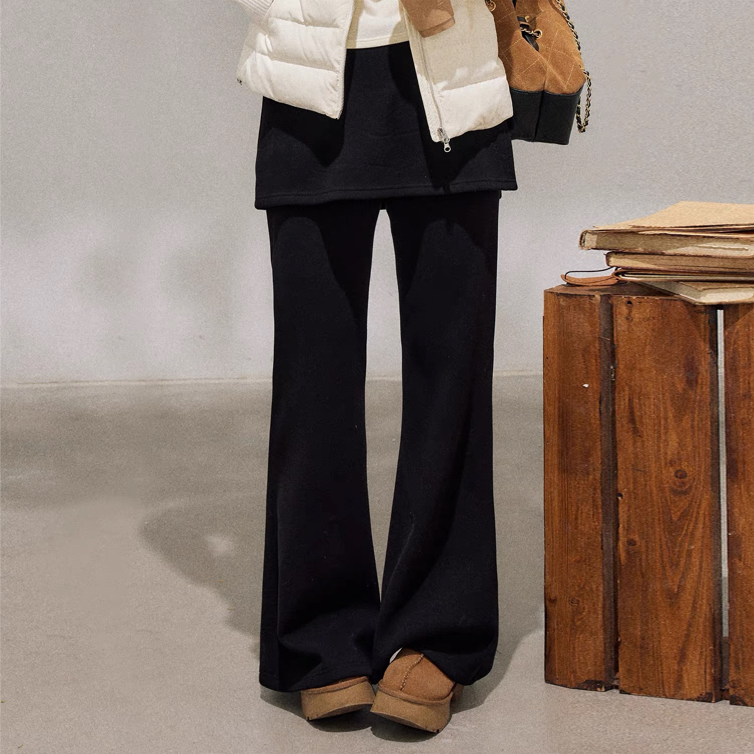 阿喜栗简9922屁帘微喇裤 女秋冬新款加绒休闲慵懒感垂感显瘦长裤