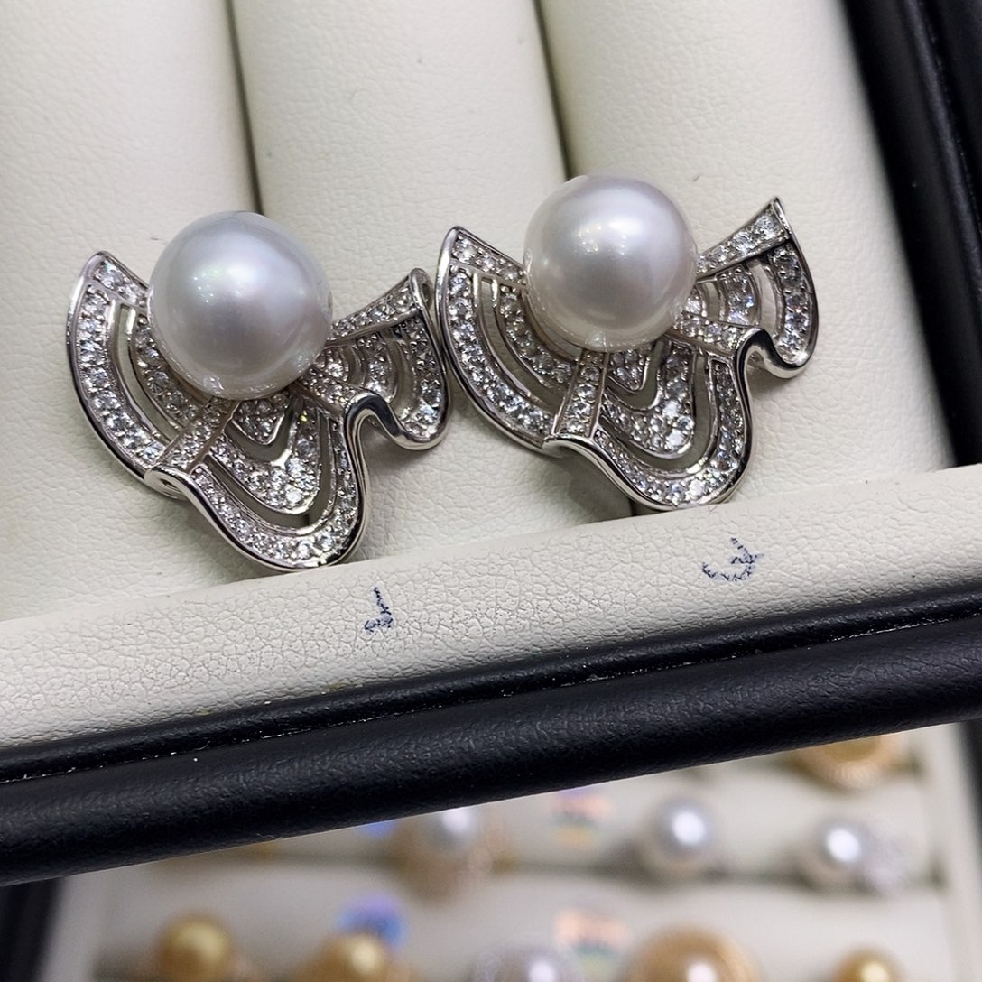 海水珍珠耳饰银S925镶嵌10-11能包容瑕再拍