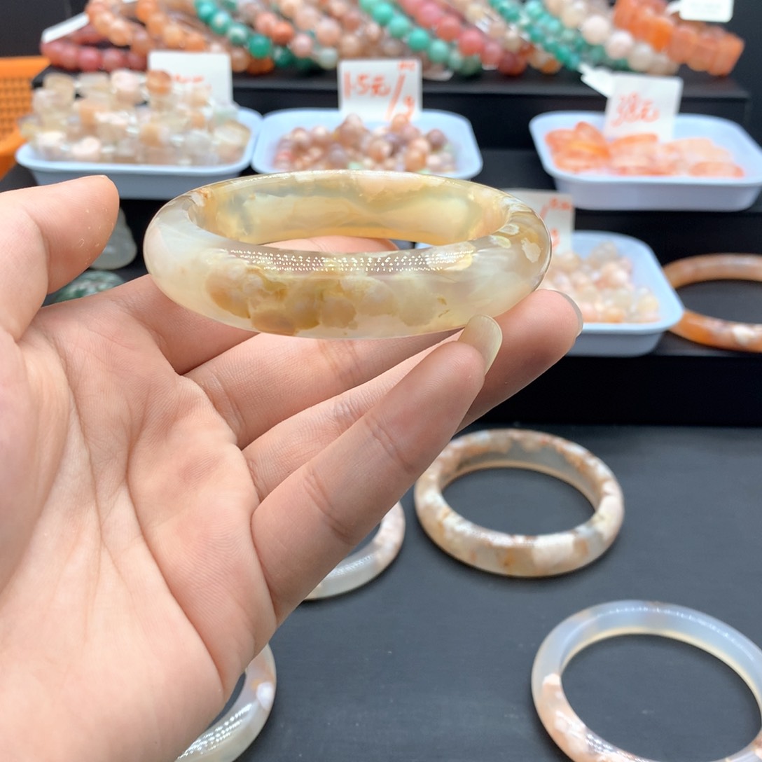 【闪购商品】手镯玛瑙/玉髓未镶嵌清*秋