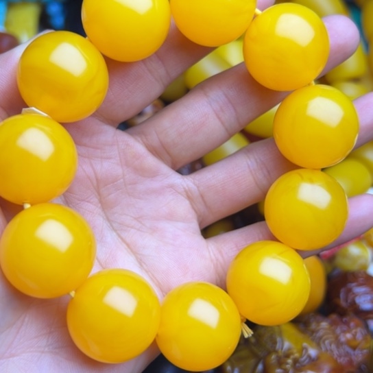 琥珀未镶嵌手链蜜蜡