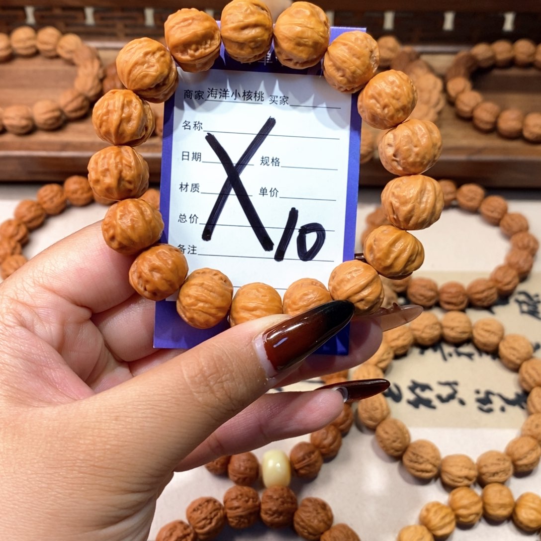 文玩核桃手串方肚粗筋