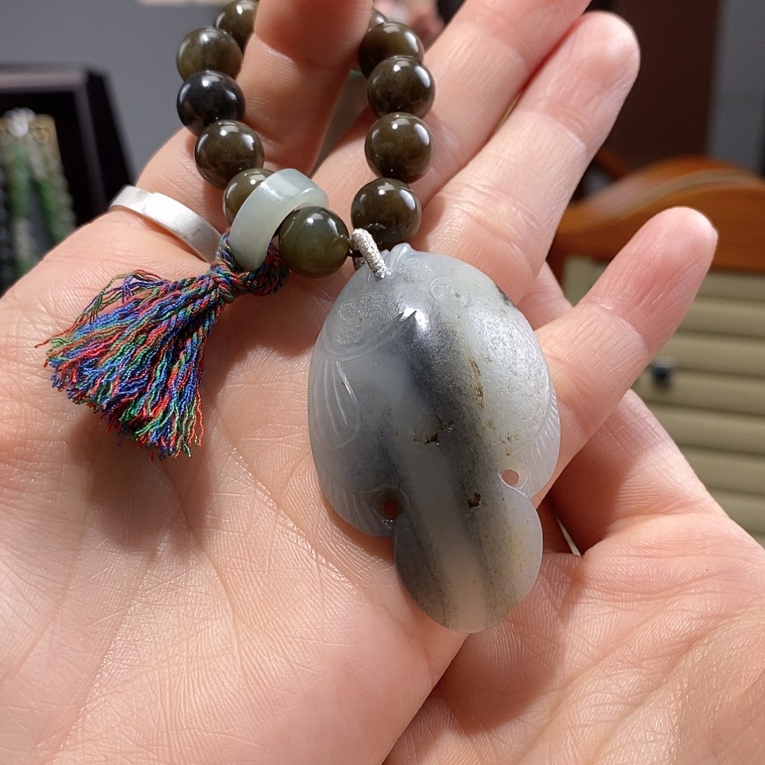 颈饰未镶嵌和田玉