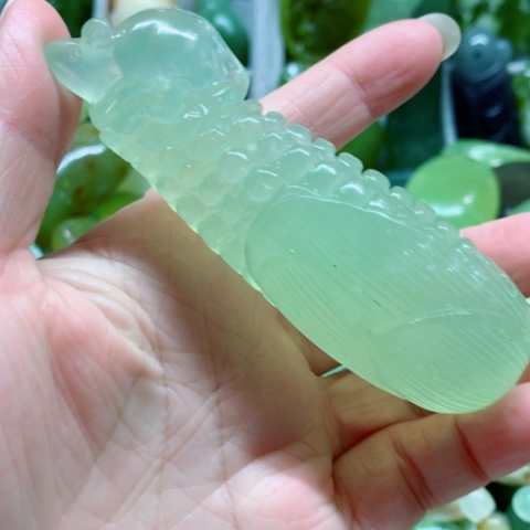 蛇纹石玉未镶嵌手把件