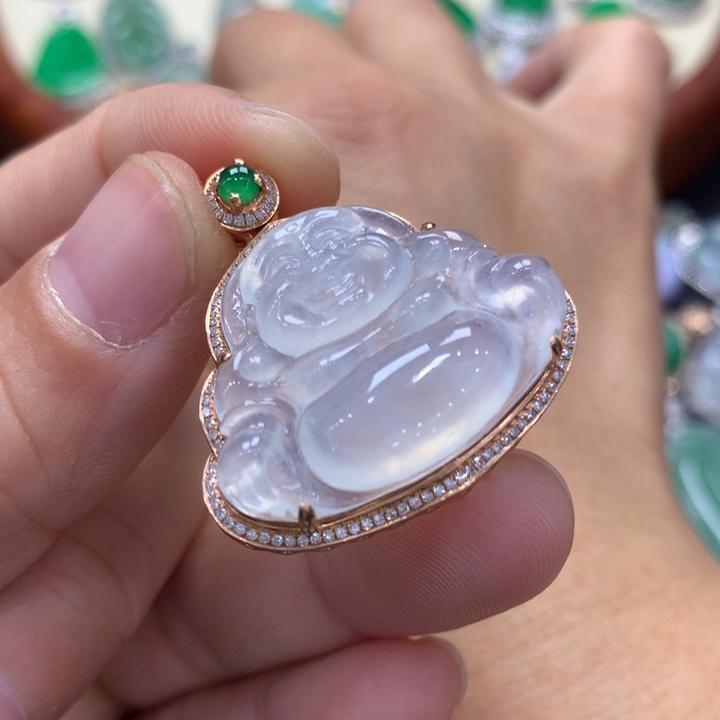 翡翠吊坠(不含链)18K金镶嵌