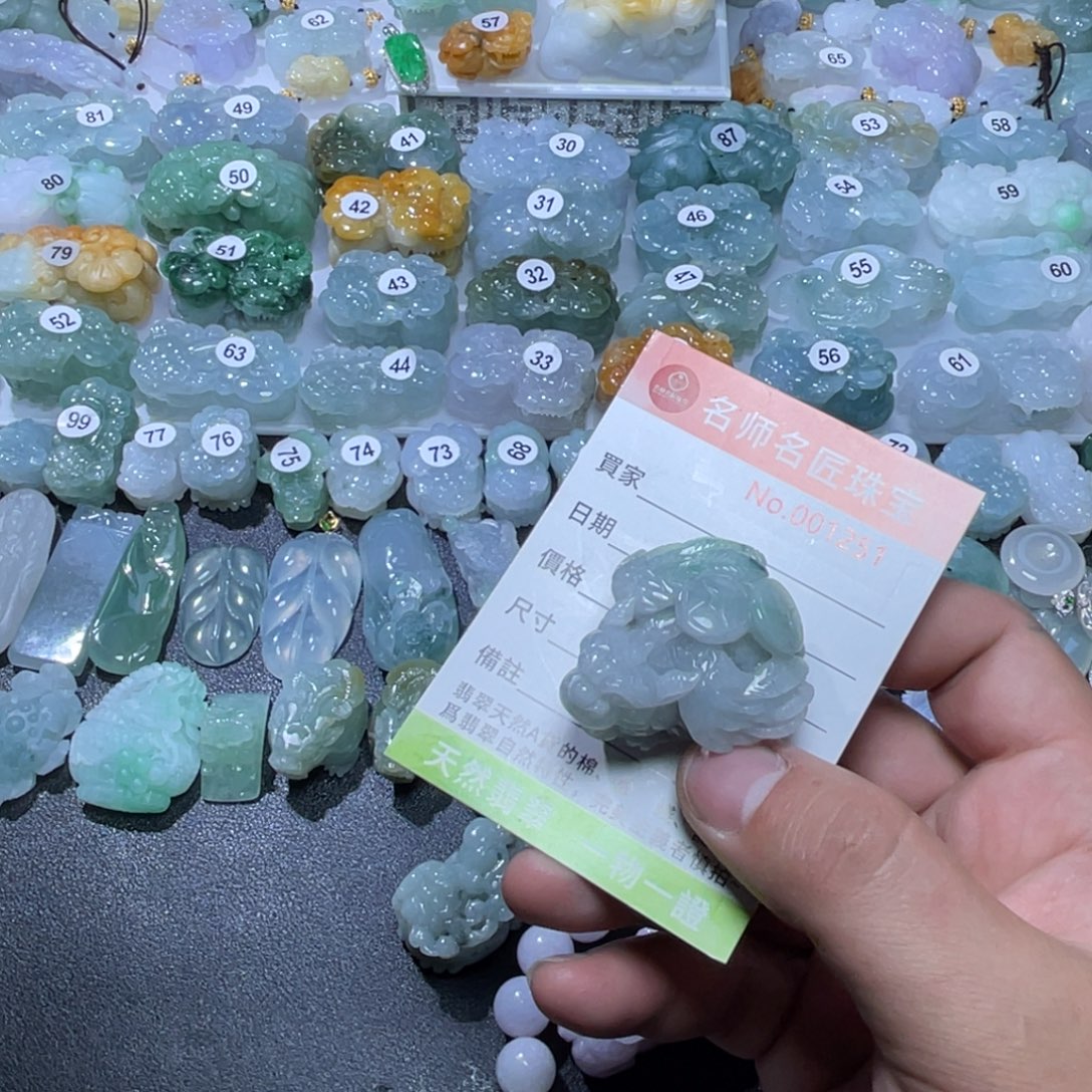 定制翡翠未镶嵌天然