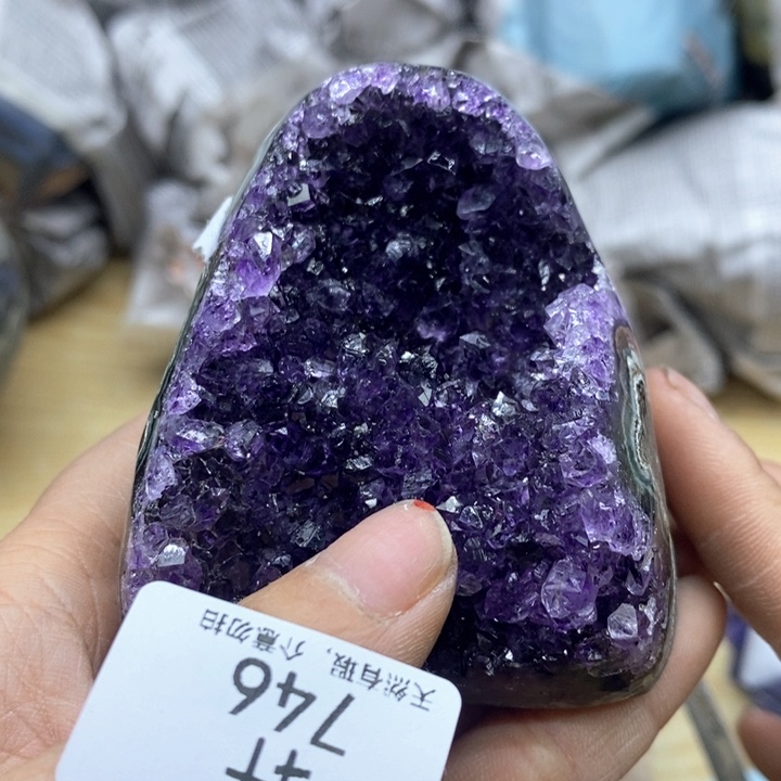 未镶嵌紫晶大型摆件（非配饰）