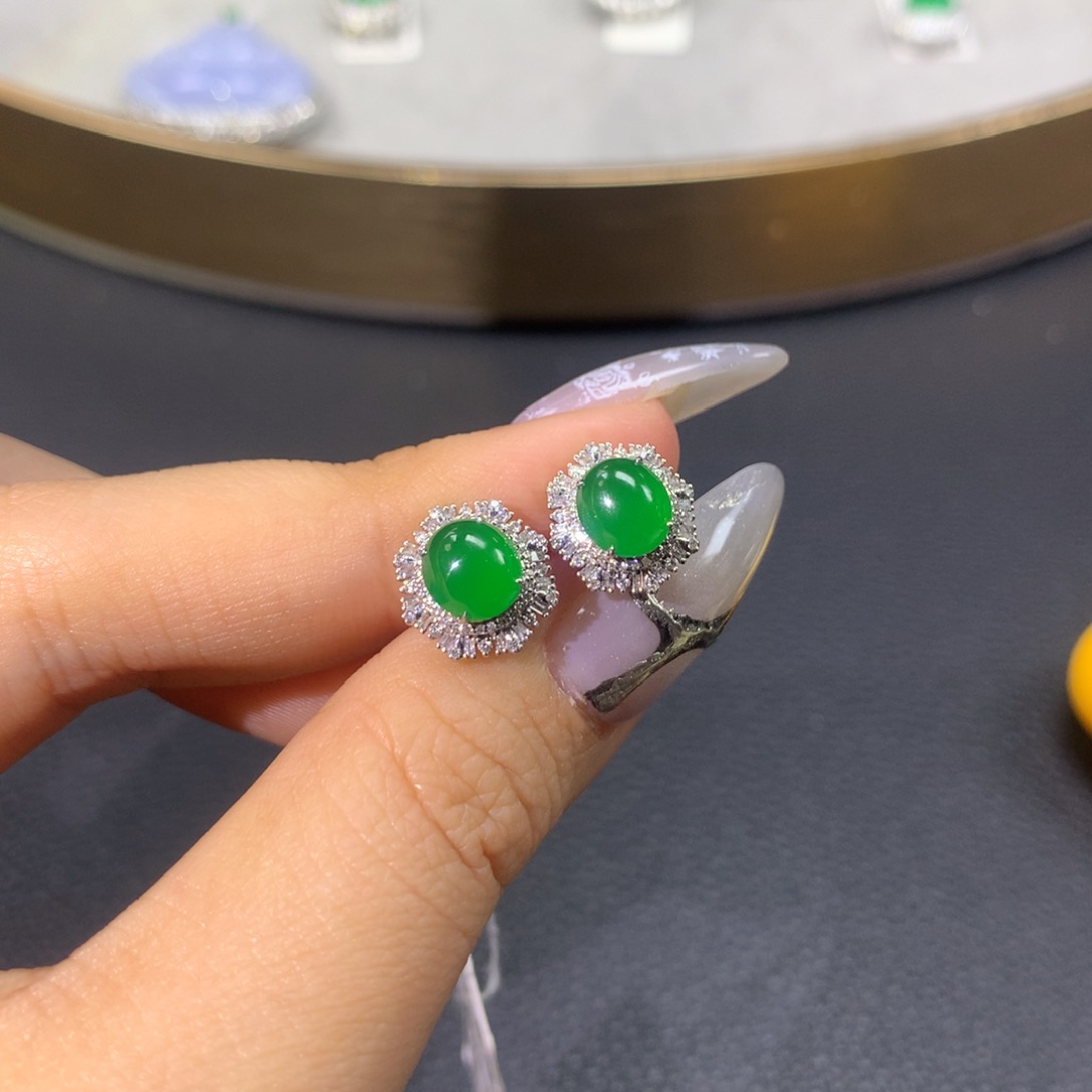 翡翠耳饰18K金镶嵌翡翠