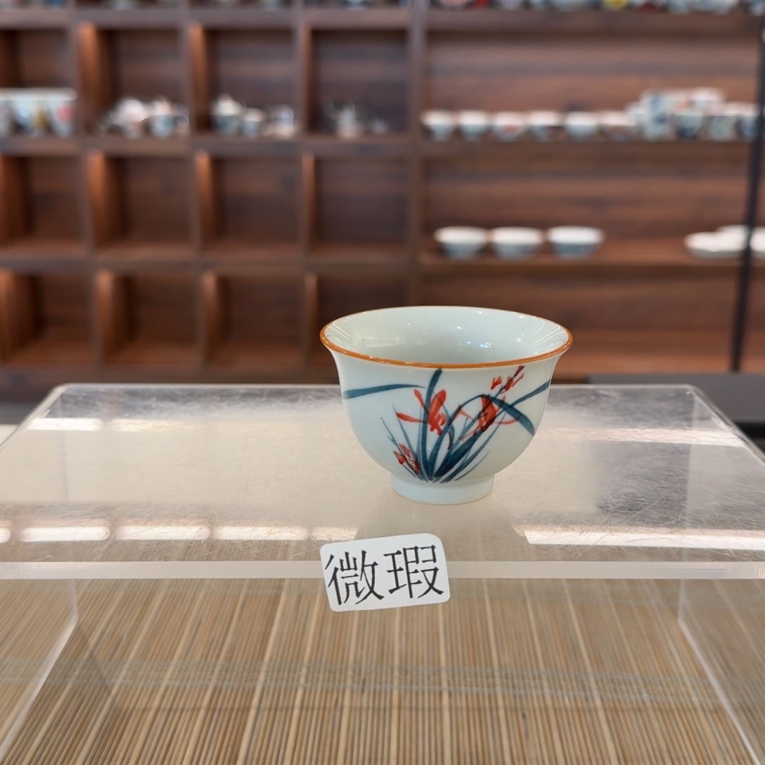 釉下手绘茶具微瑕