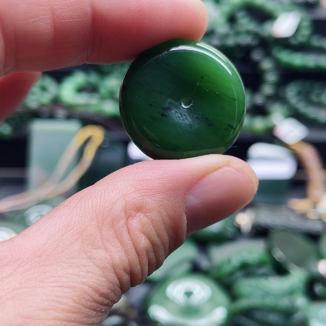 和田玉（碧玉）未镶嵌颈饰