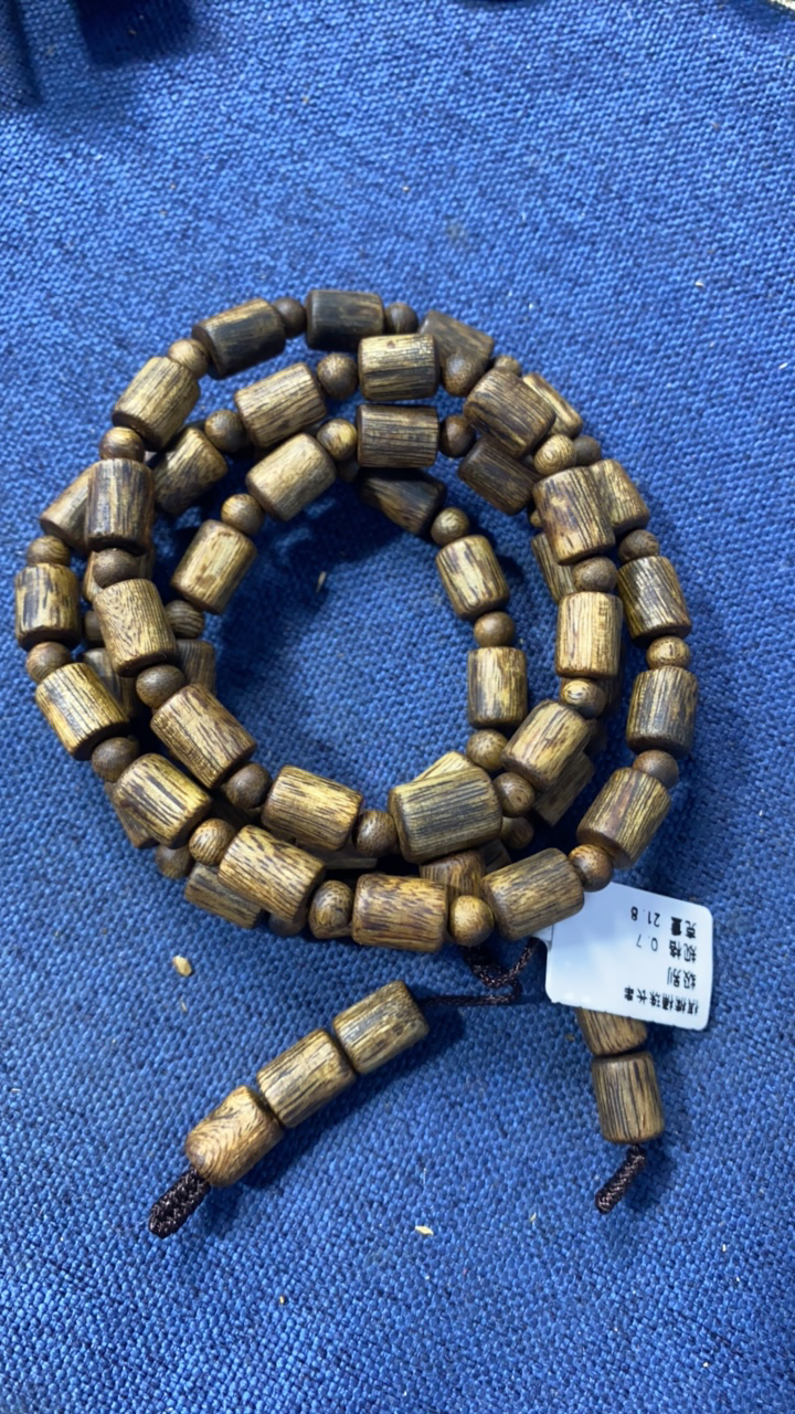 棋楠沉香桶珠隔珠长串0.7/21克+多样性发一