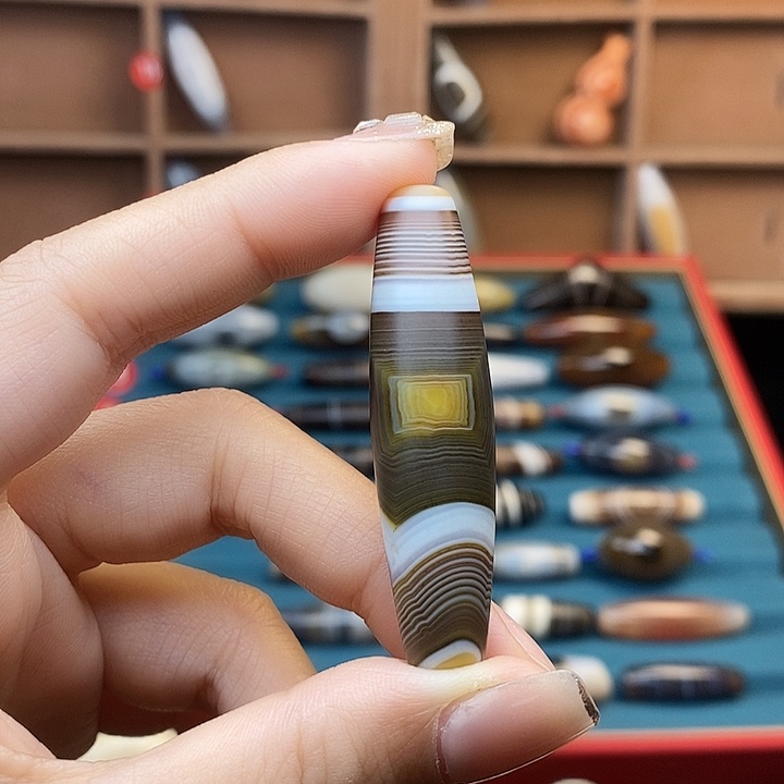 杰***少玛瑙/玉髓未镶嵌颈饰