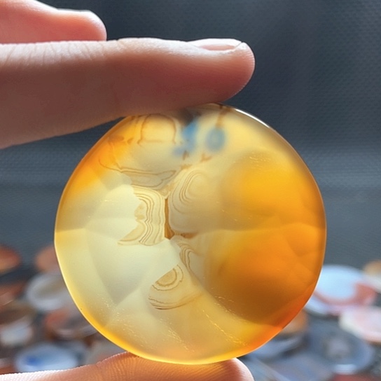 玛瑙/玉髓颈饰未镶嵌