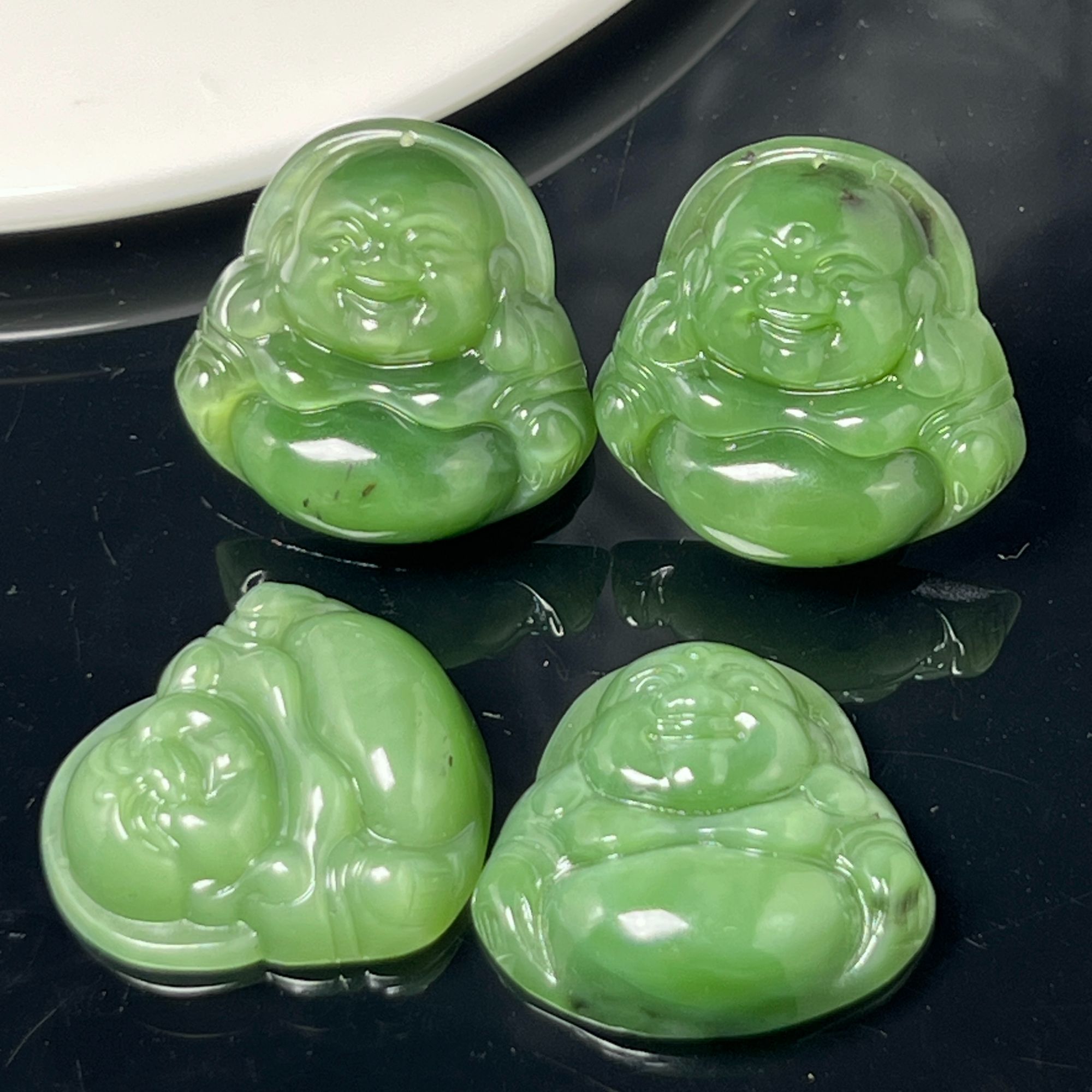 【老郑家】和田玉佛公挂件 （多样性发1件）F445 （微瑕疵）