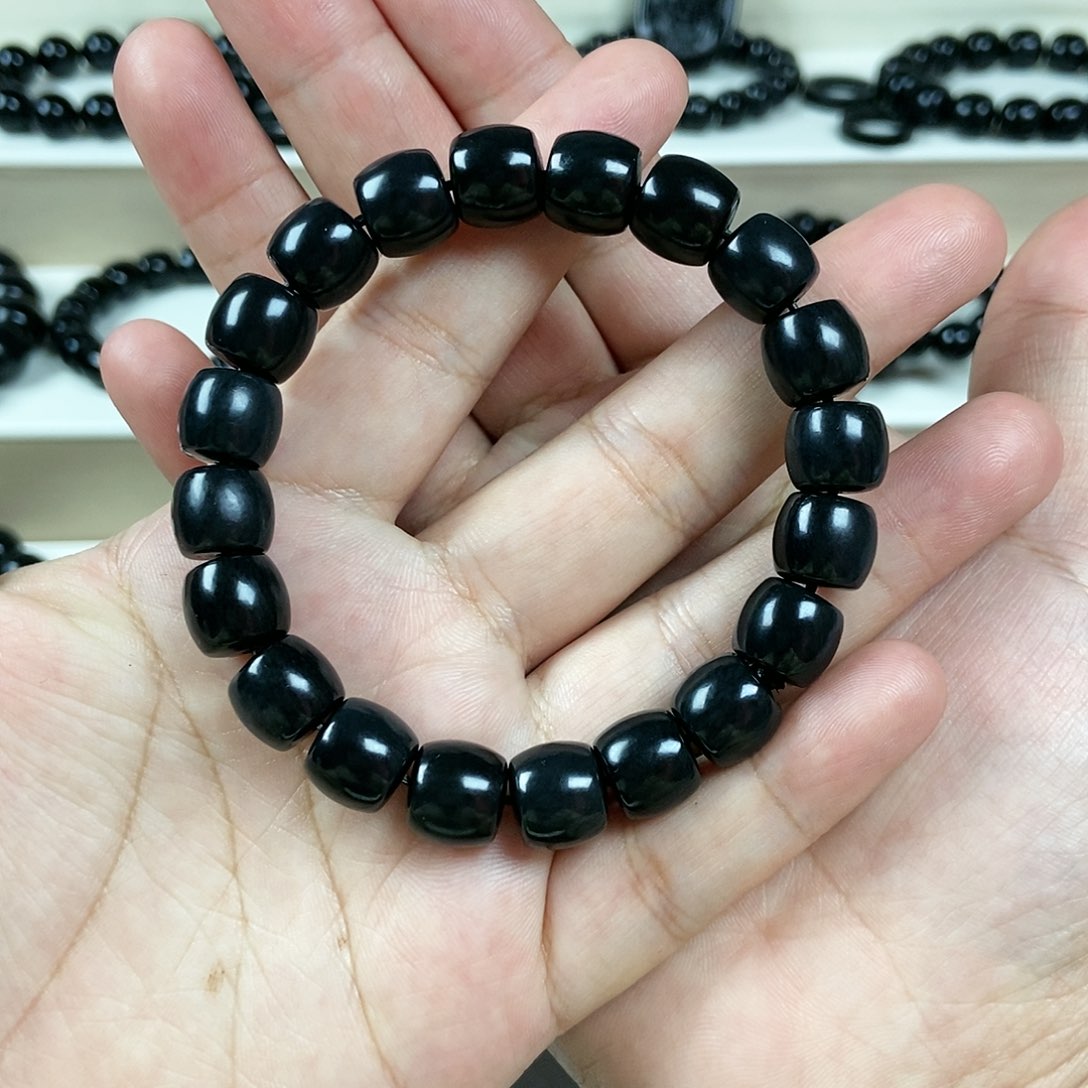 和田玉（墨玉）卡10.5直切羊脂级手串未镶嵌