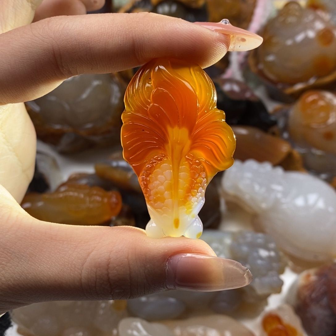 玛瑙/玉髓未镶嵌颈饰