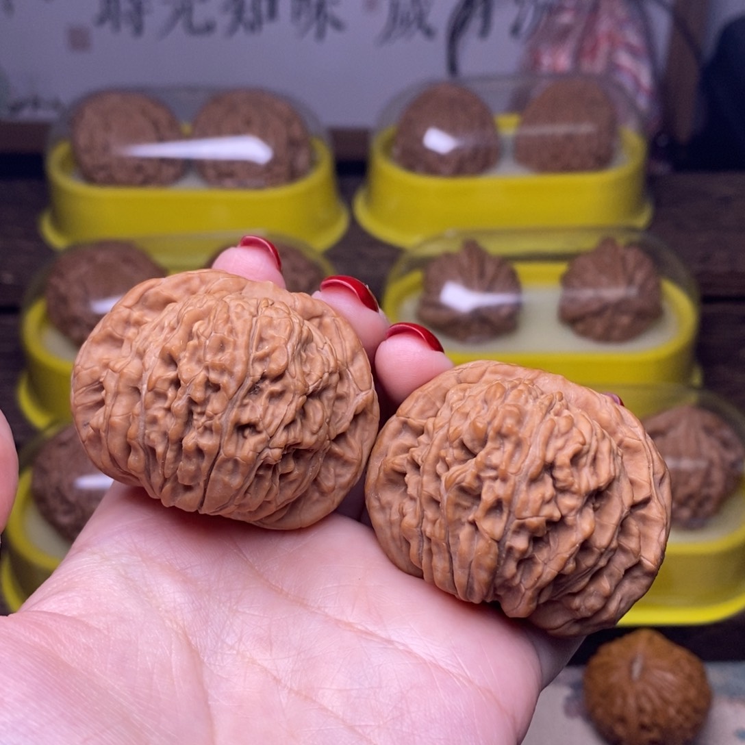 文玩核桃把件全品45尺四座楼