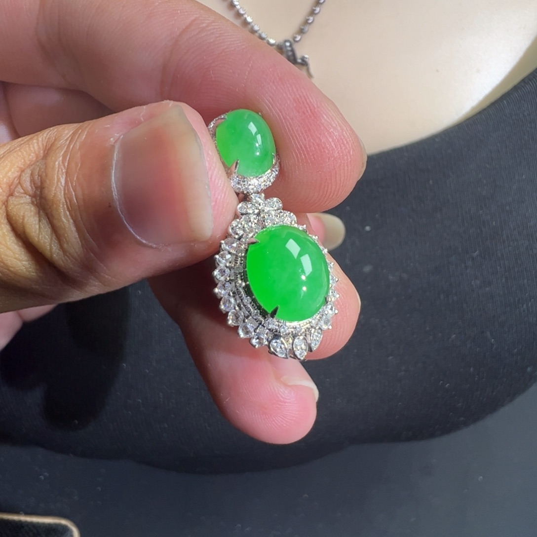 翡翠18K金镶嵌吊坠(不含链)