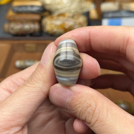 亮***剑玛瑙/玉髓未镶嵌颈饰