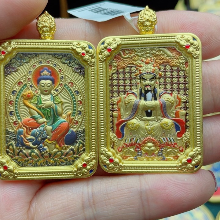 吊坠非**彩唐卡套卡的时候就可以