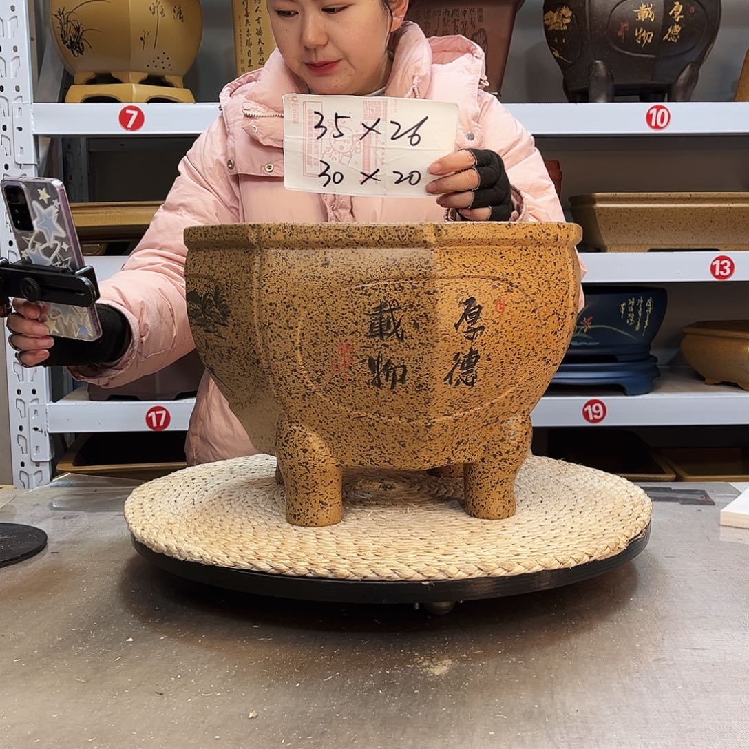 紫砂花盆紫砂花盆