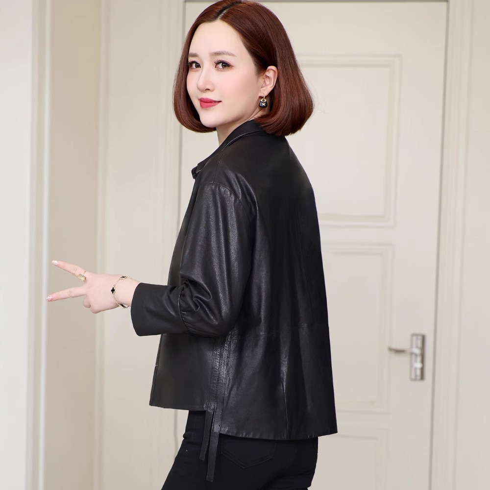 海宁真皮皮衣女2025年春秋新款中年妈妈休闲纯绵羊皮夹克短款外套