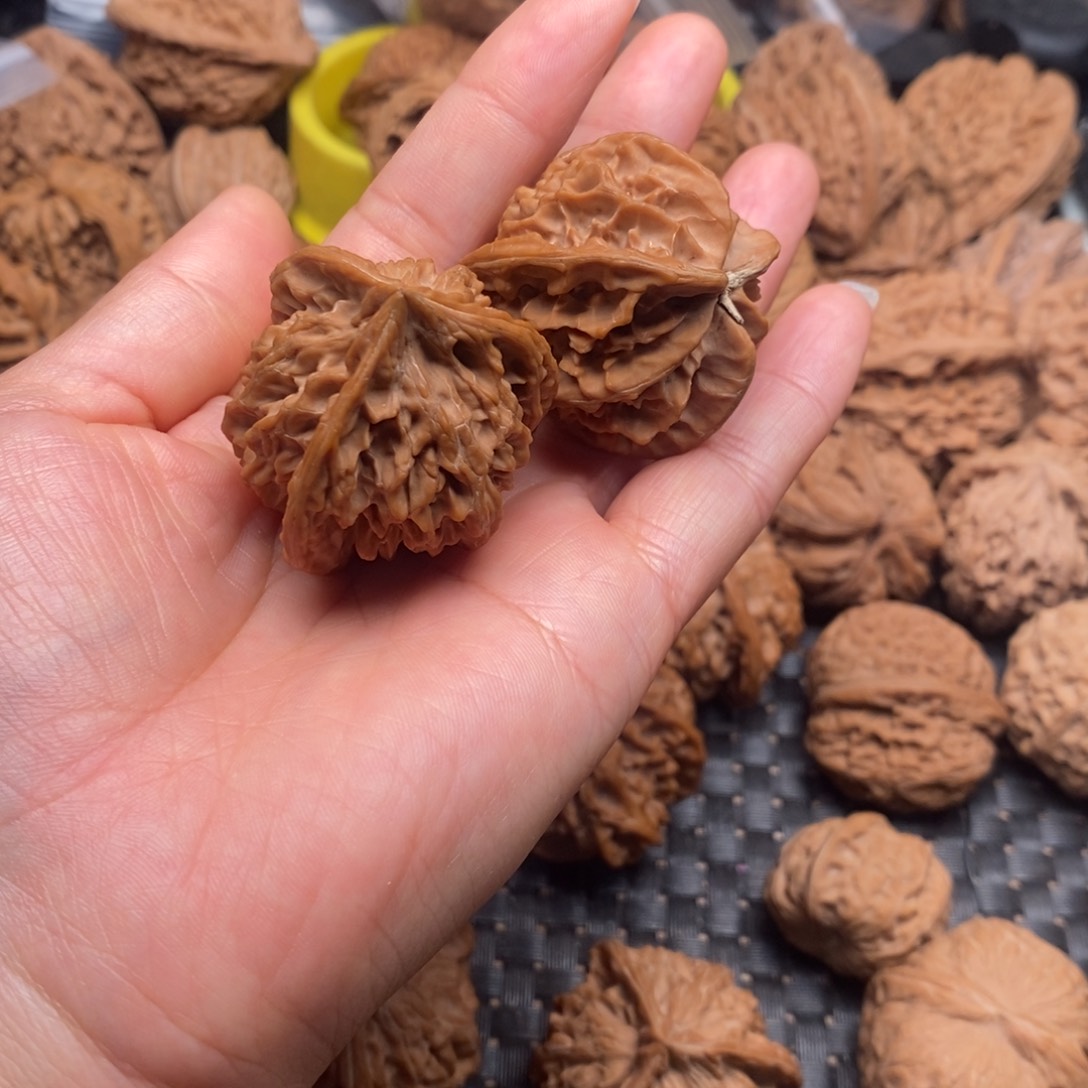 吊坠桃核平**乐文玩核桃