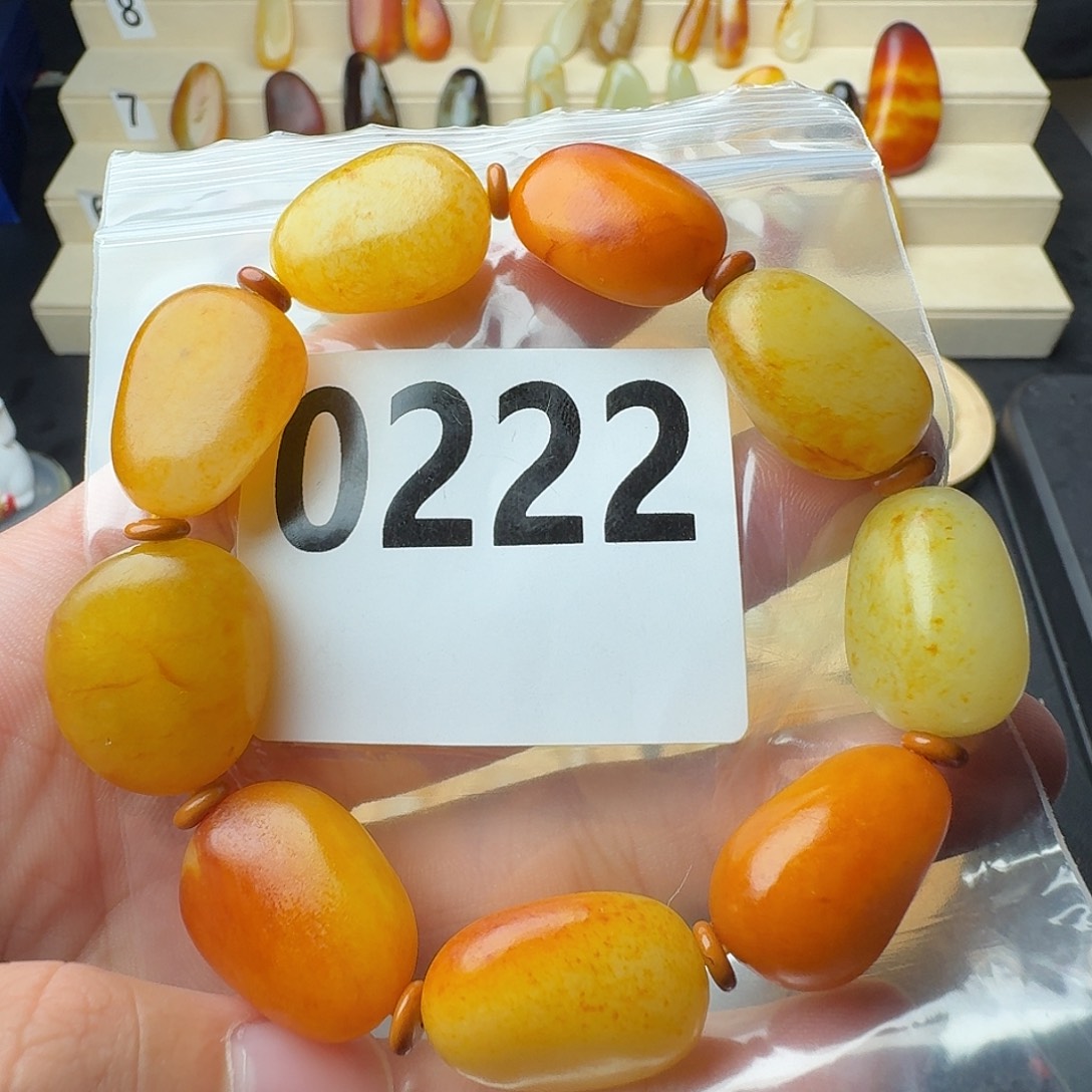 和田玉未镶嵌手串