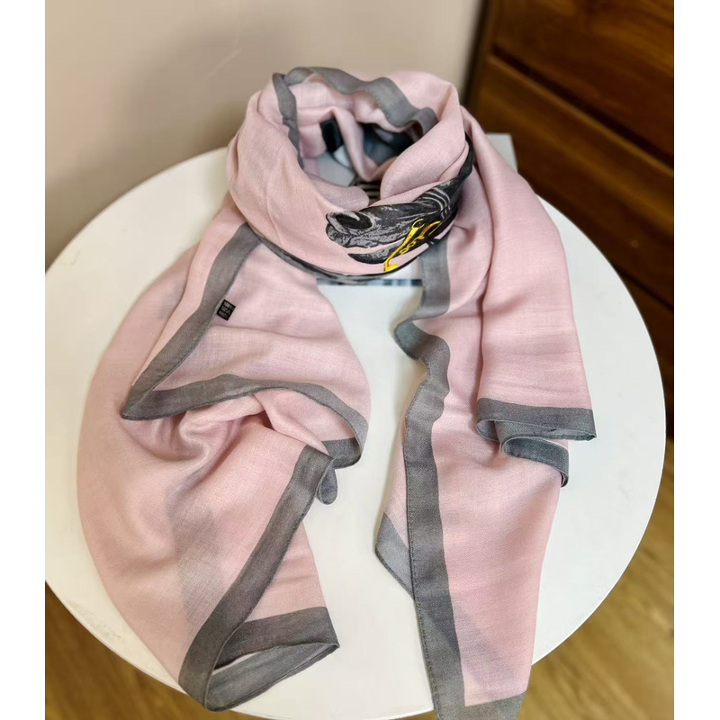 D 皇家女骑士-粉色 180*90气质女士小方巾