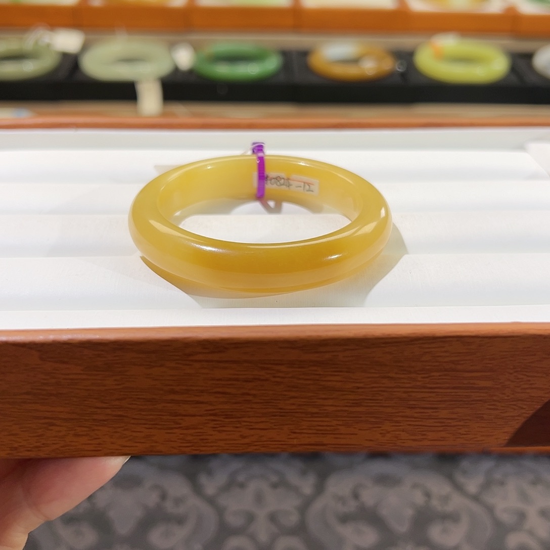 和田玉手镯未镶嵌  【且末糖】