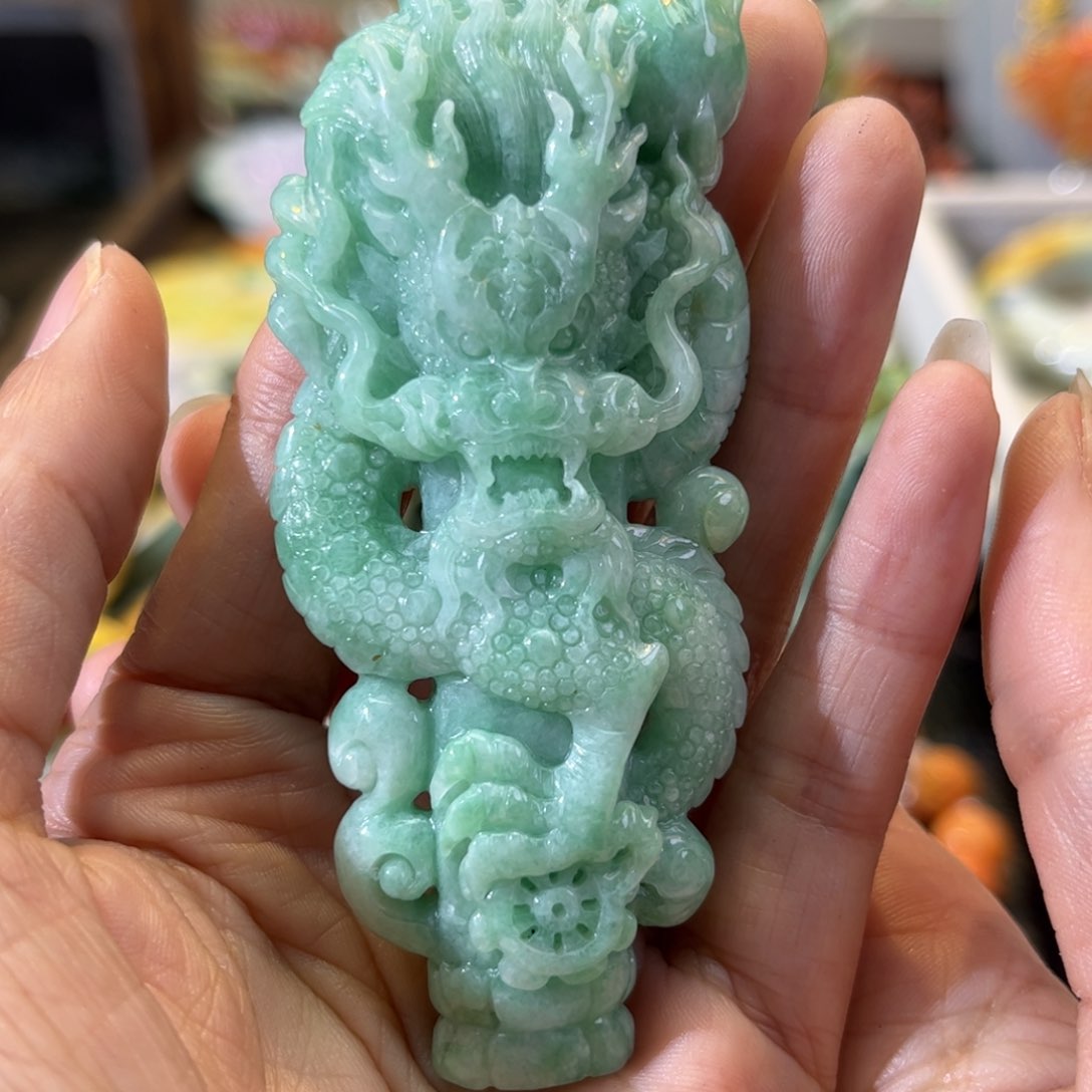 翡翠颈饰未镶嵌待编款