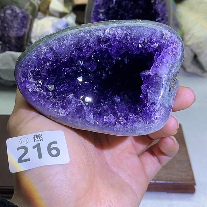 紫晶大型摆件（非配饰）未镶嵌