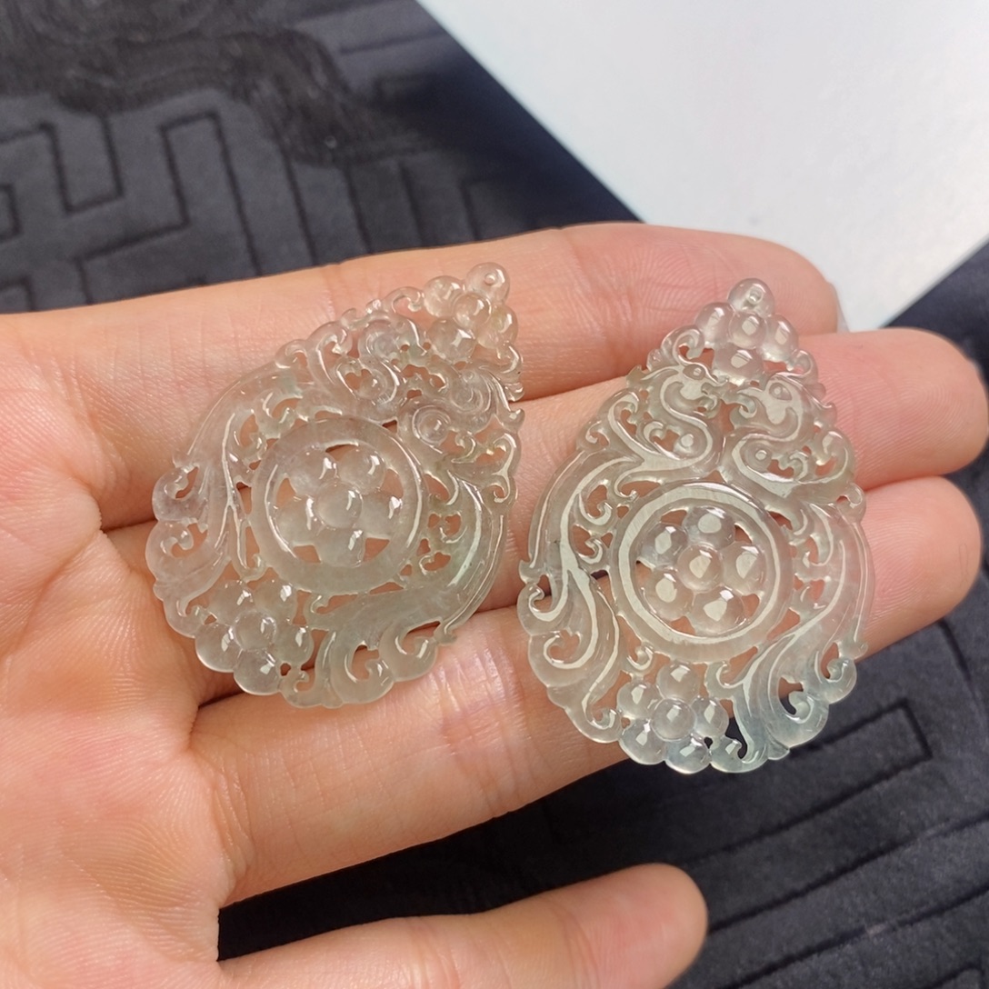 翡翠未镶嵌耳饰龙凤呈祥高冰镂空雕花片