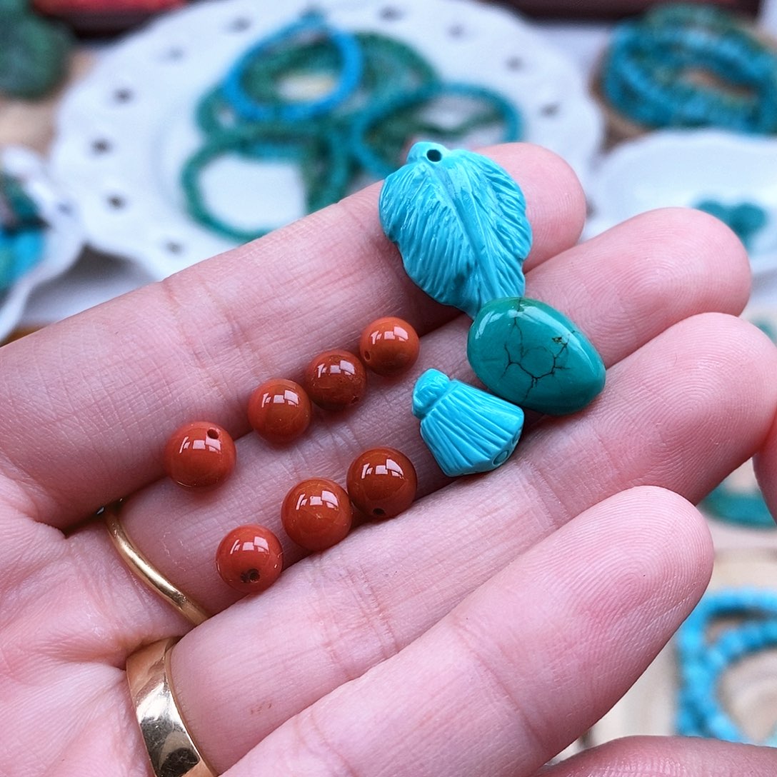 南红玛瑙未镶嵌珠宝奇石