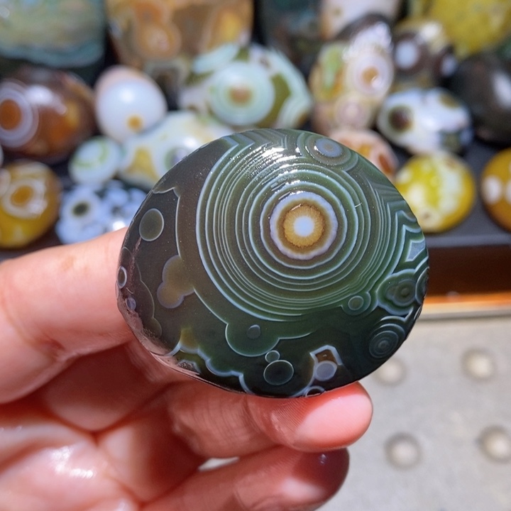 未镶嵌玛瑙/玉髓珠宝半成品25