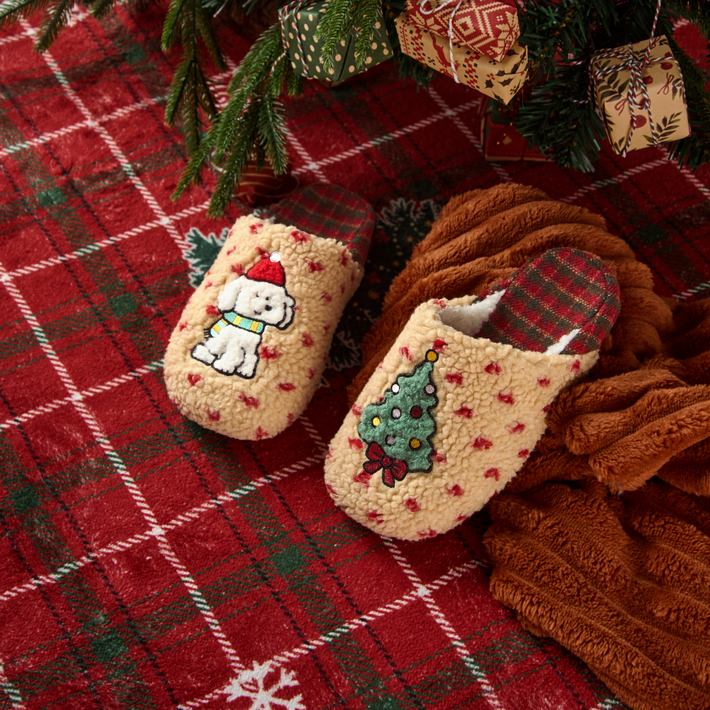 【圣诞限定】卡通狗狗刺绣加绒保暖盆底棉拖鞋冬季拖鞋拖鞋女款秋冬