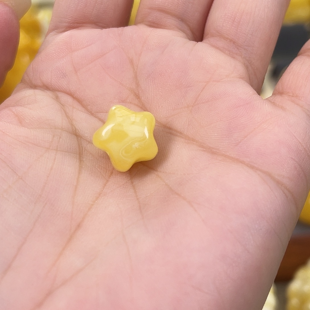 未镶嵌琥珀裸石琥珀h32