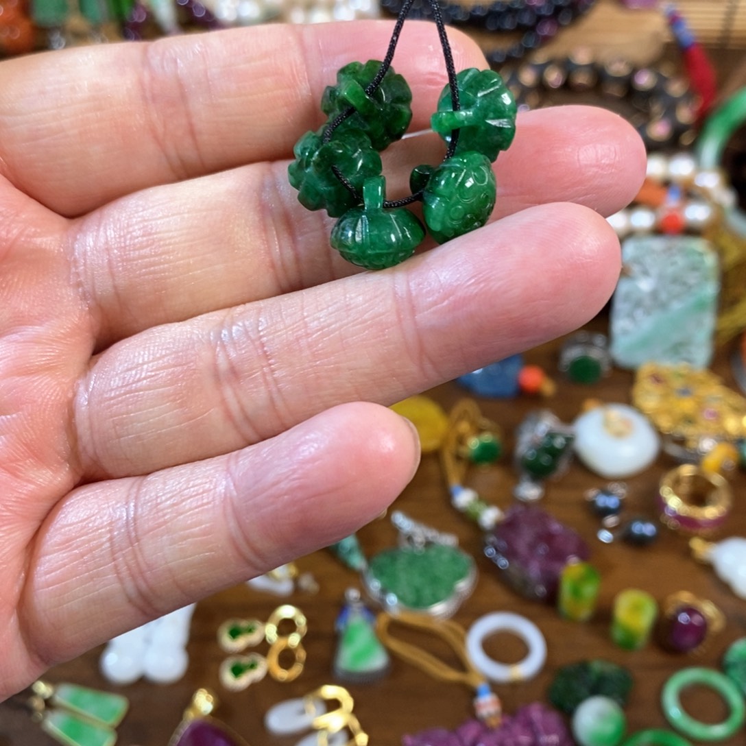 翡翠散珠漂亮漂亮漂亮漂亮