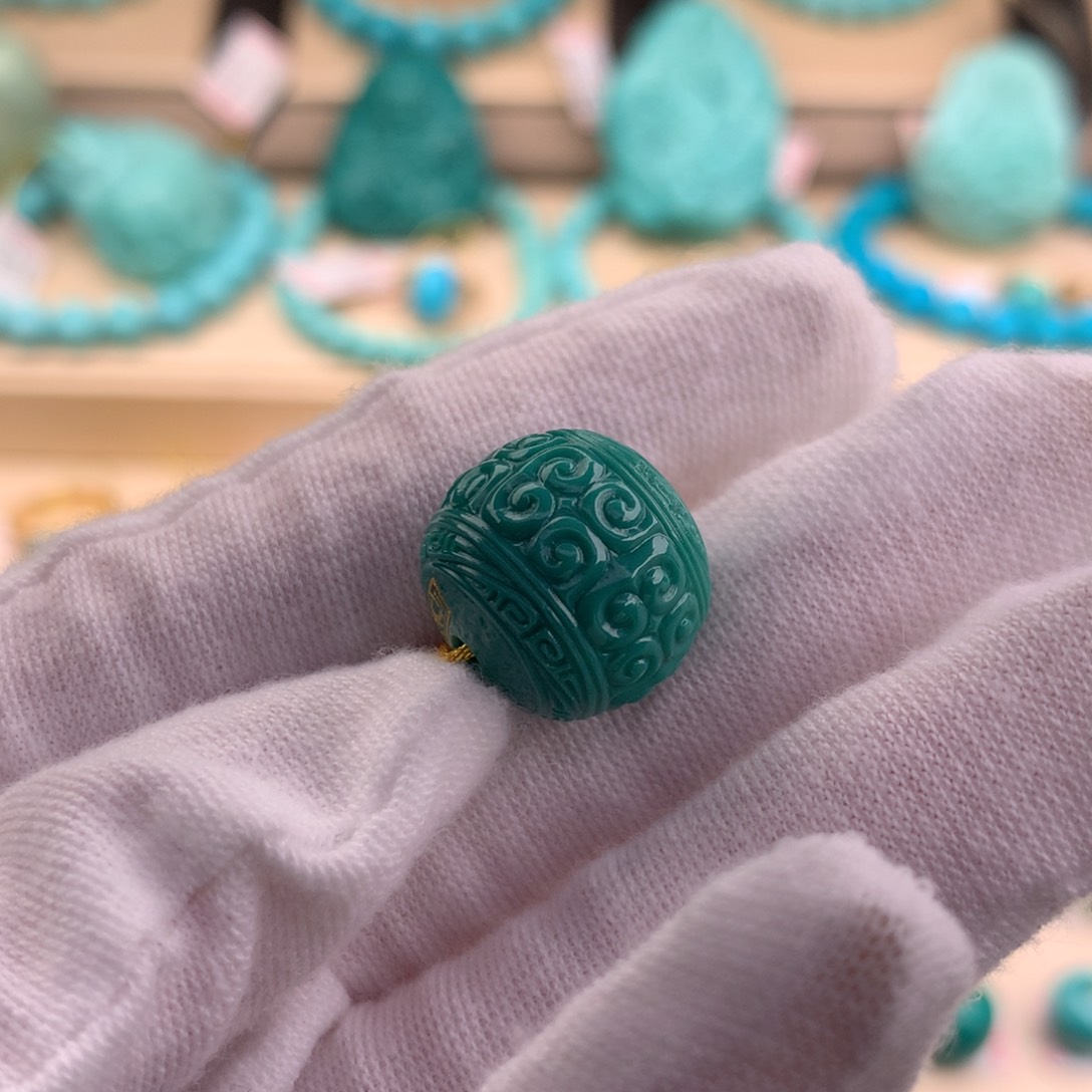 绿松石珠宝奇石未镶嵌15.8*14.4mm