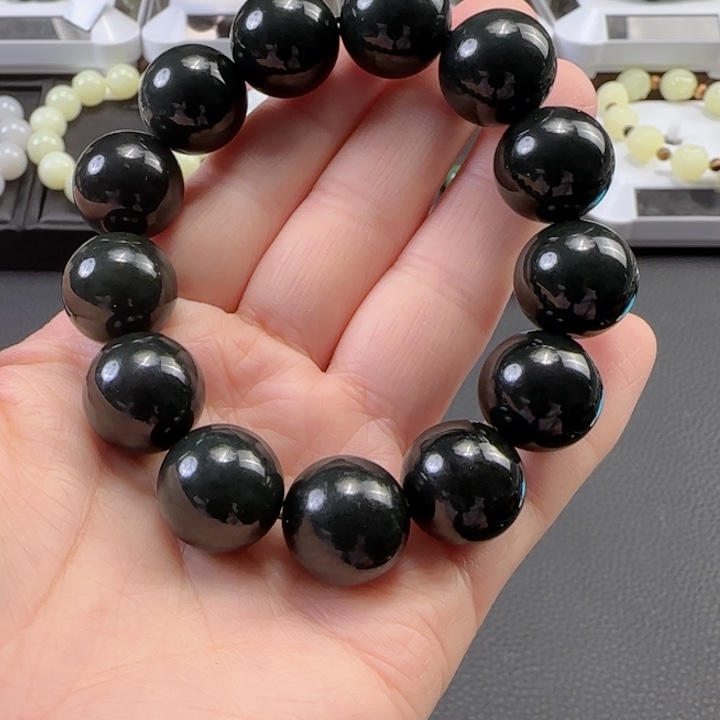 和田玉手链未镶嵌