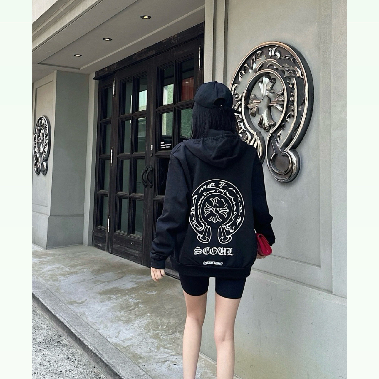 SANSIS   克克克罗 连帽长袖卫衣外套