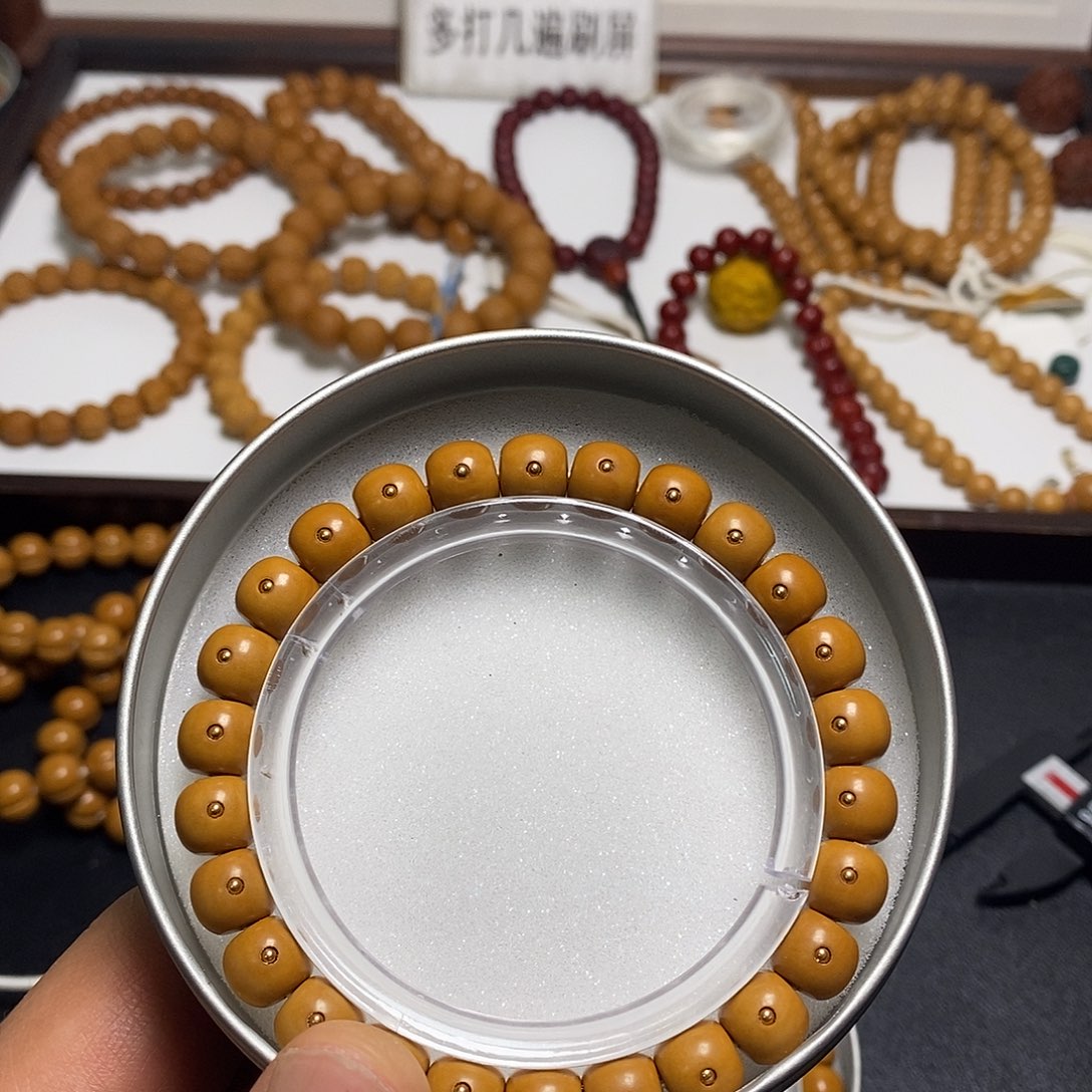 猴头核桃吊坠全品9左右满天星老型97号